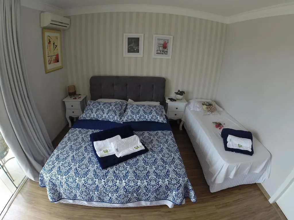 Quarto em Acomodações Particulares Pousada Vila Acoriana Penha