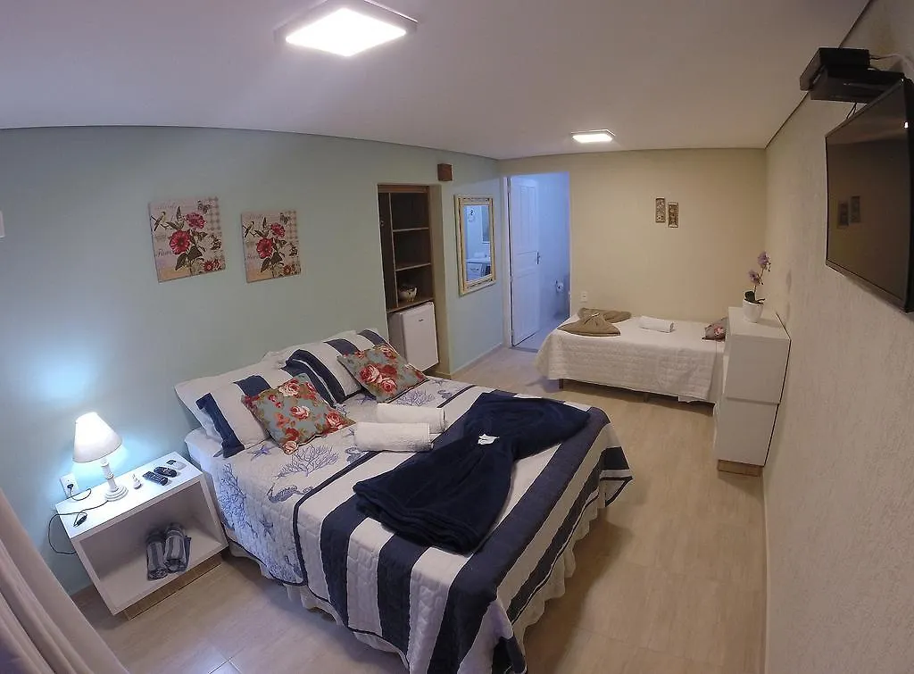 Quarto em Acomodações Particulares Pousada Vila Acoriana Penha